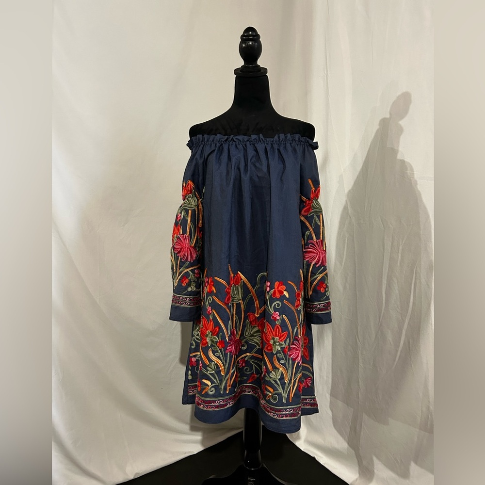 Embroidered off the shoulder blue fiesta summer dress Moa collection USA Cotton